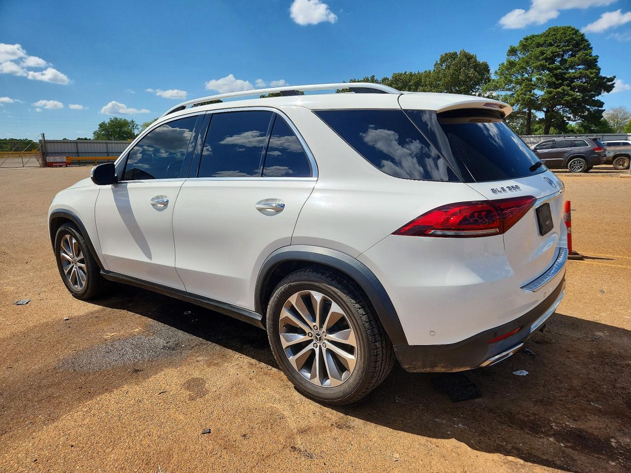 2020 Mercedes-Benz Gle 350 - Image 2