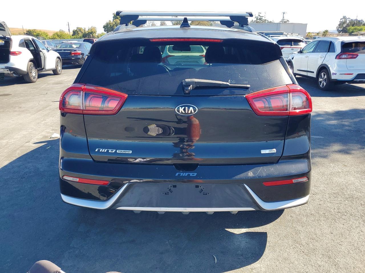 2017 Kia Niro Ex - Фото 6