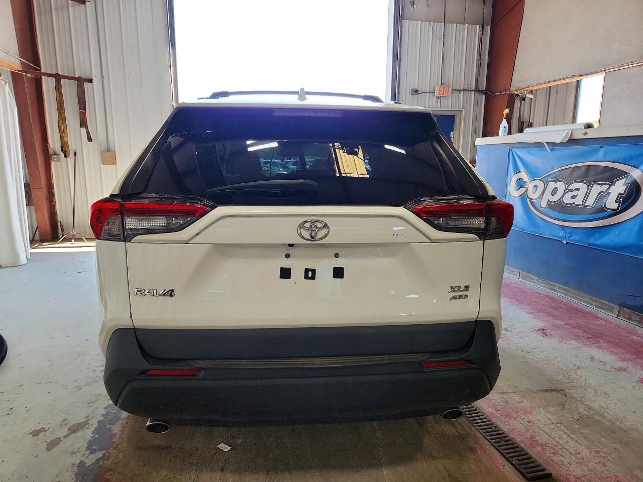2021 Toyota Rav4 Xle - Фото 6