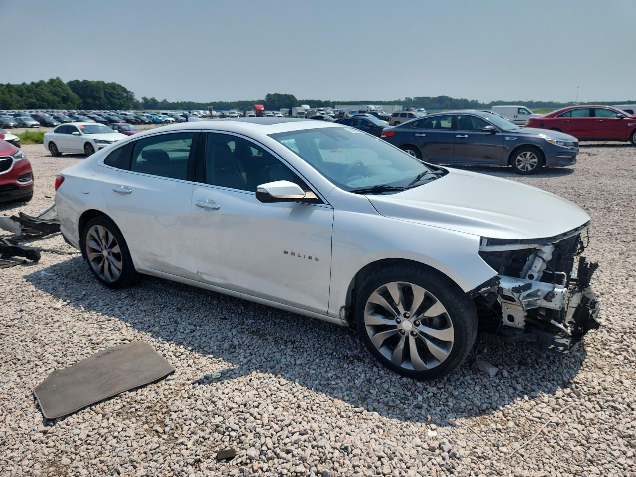 2016 Chevrolet Malibu Premier - Image 4