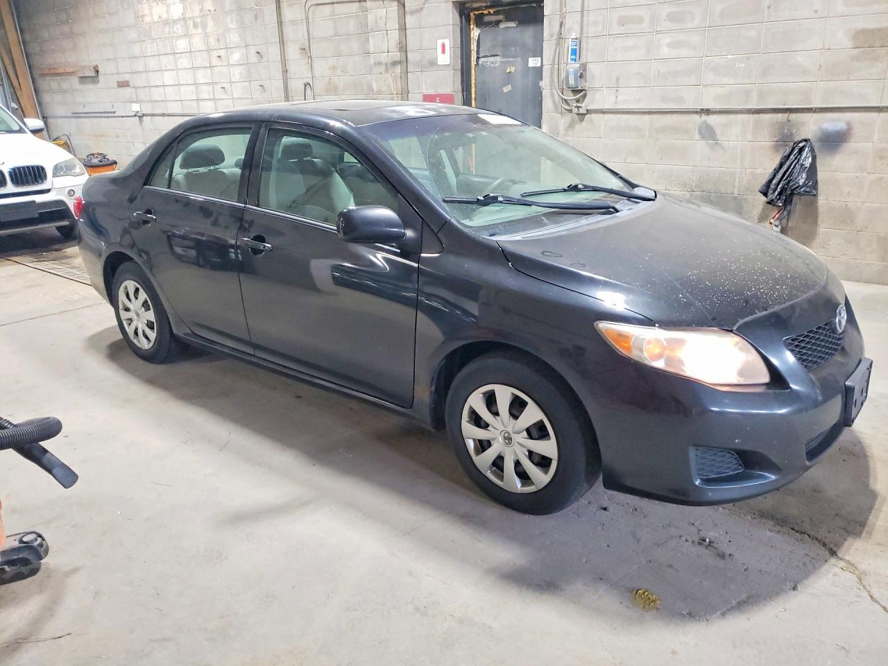 2010 Toyota Corolla Le - Фото 4