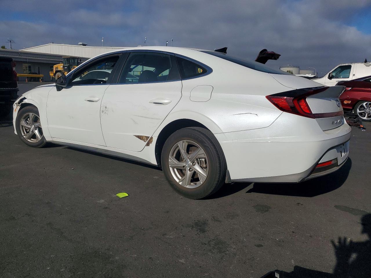 2021 Hyundai Sonata Se - Фото 2