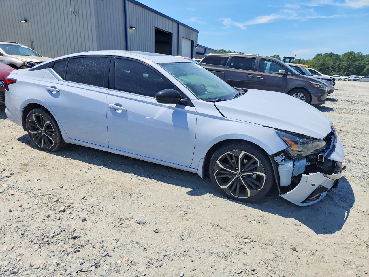 2023 Nissan Altima Sr - Фото 4