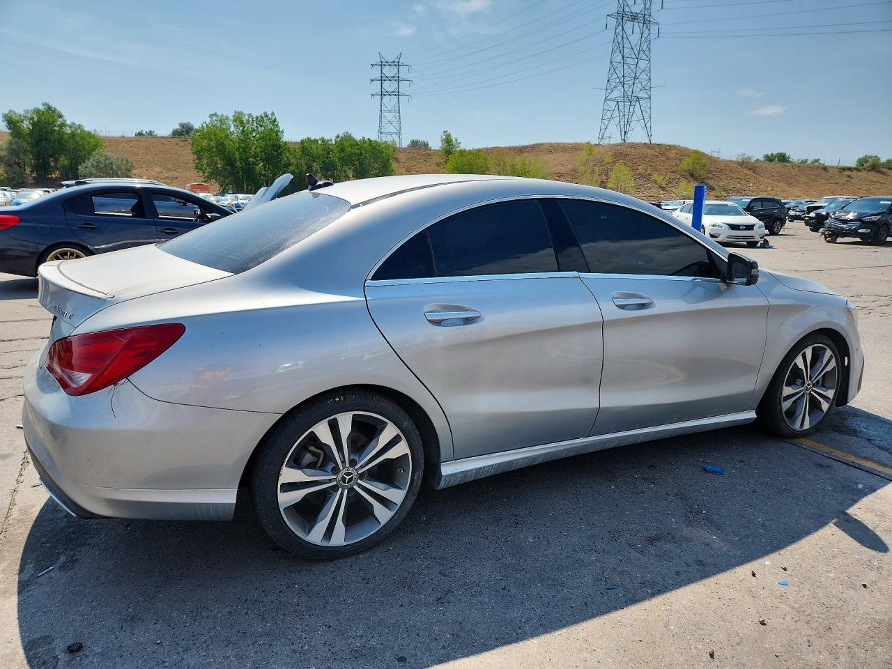 2019 Mercedes-Benz Cla 250 4Matic - Image 3