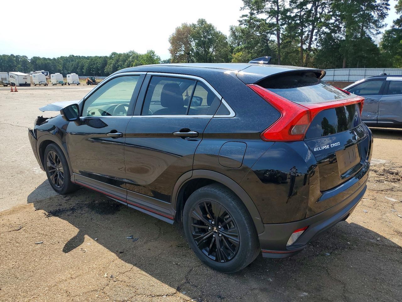 2020 Mitsubishi Eclipse Cross Le - Image 2