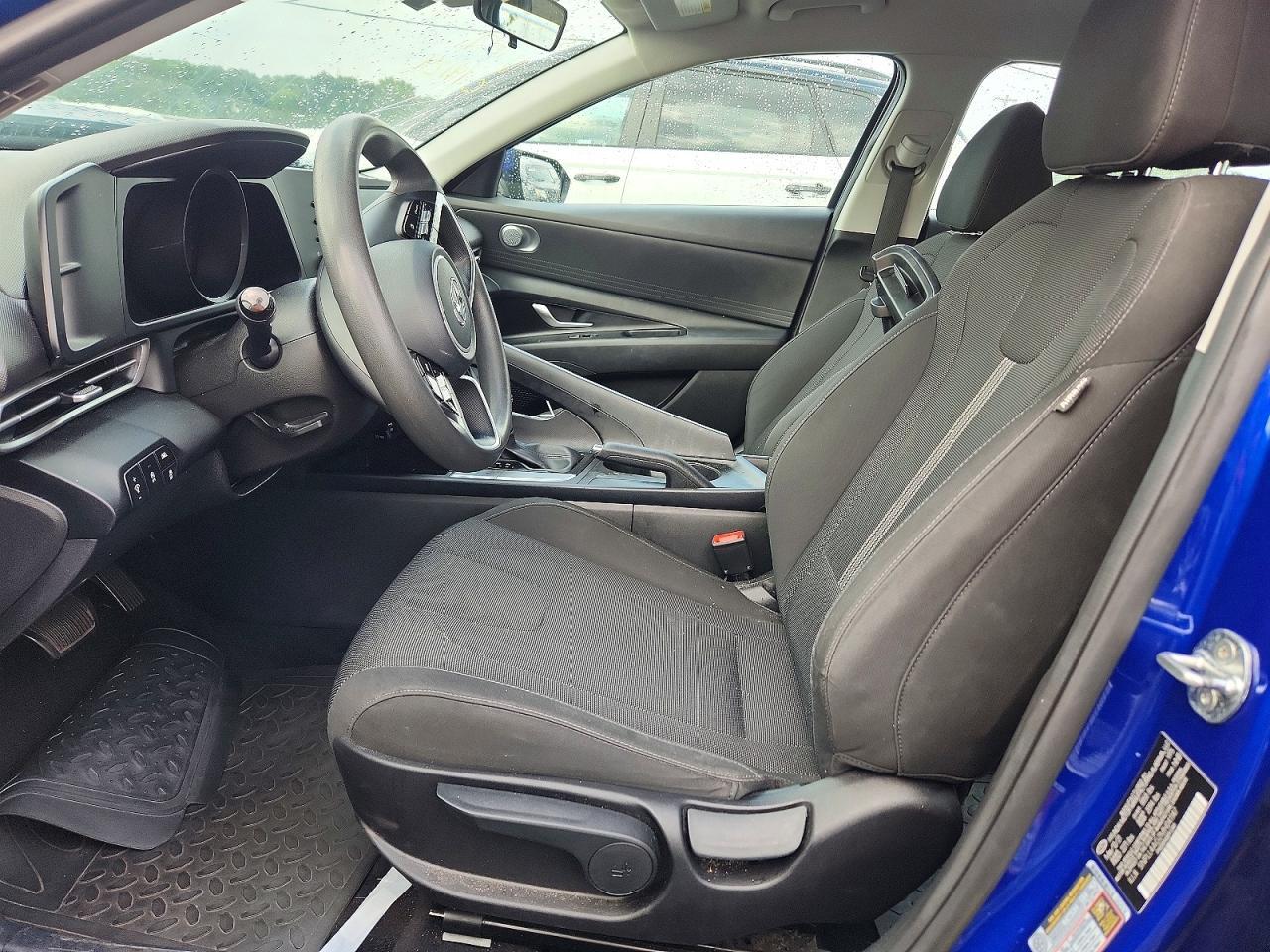 2021 Hyundai Elantra Se - Фото 7