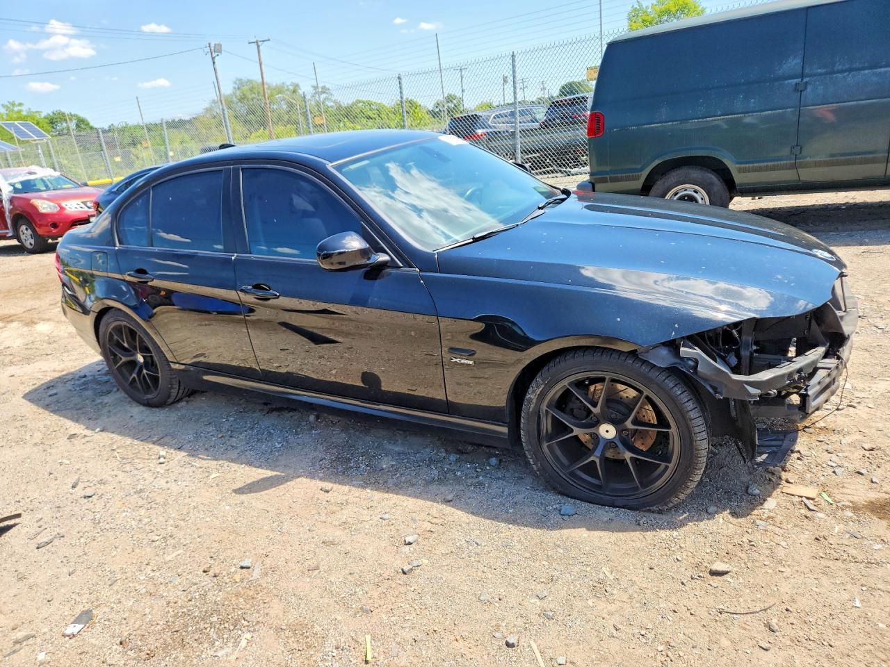 2011 BMW 328 Xi Sulev - Image 4