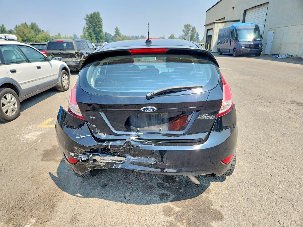2016 Ford Fiesta Se - Фото 6