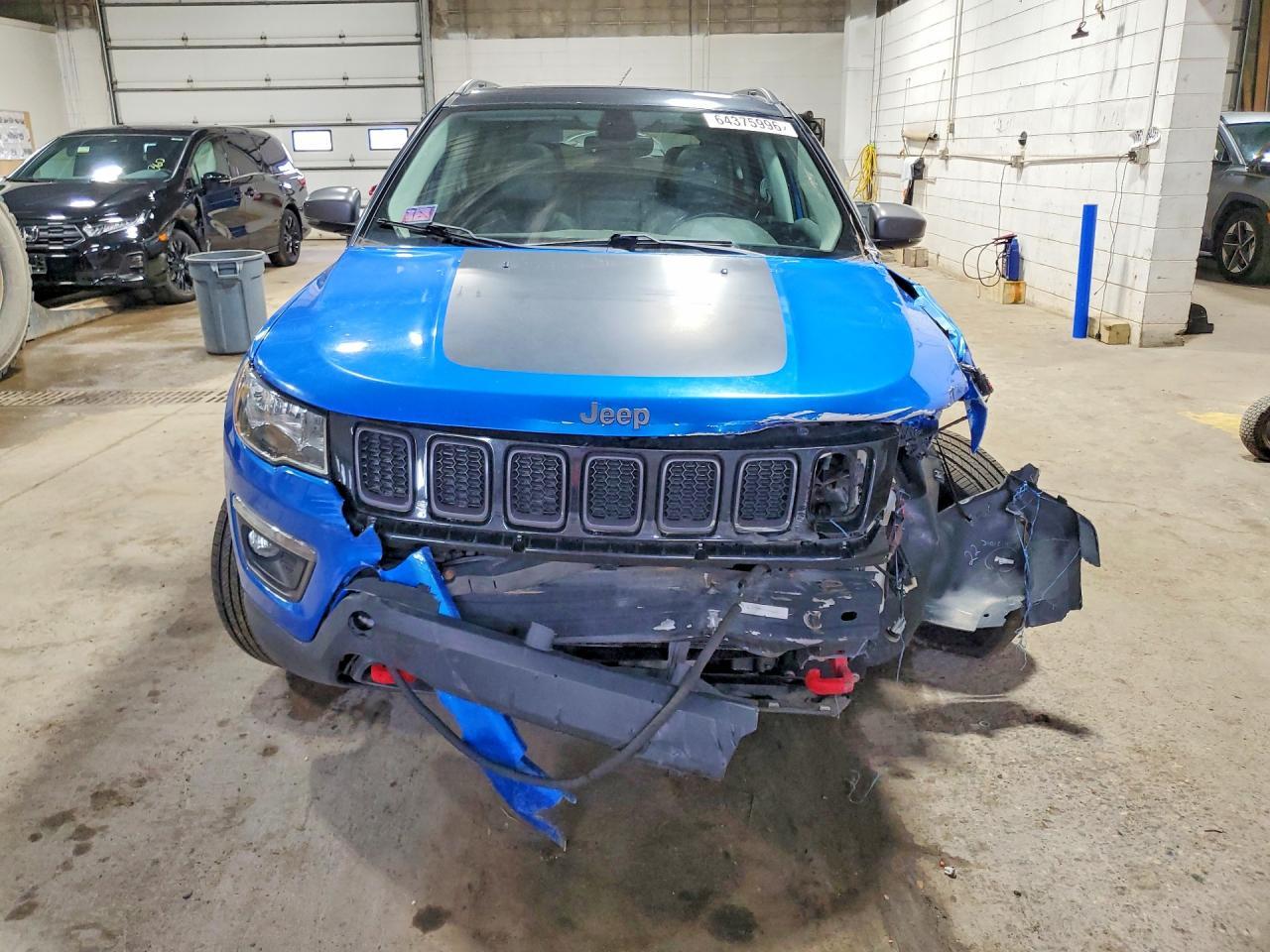 2018 Jeep Compass Trailhawk - Image 5