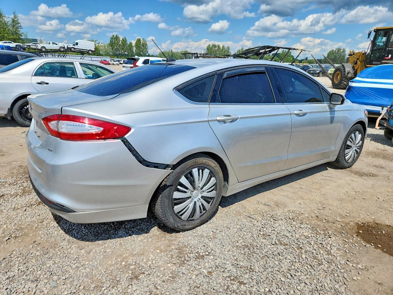 2015 Ford Fusion Se - Фото 3