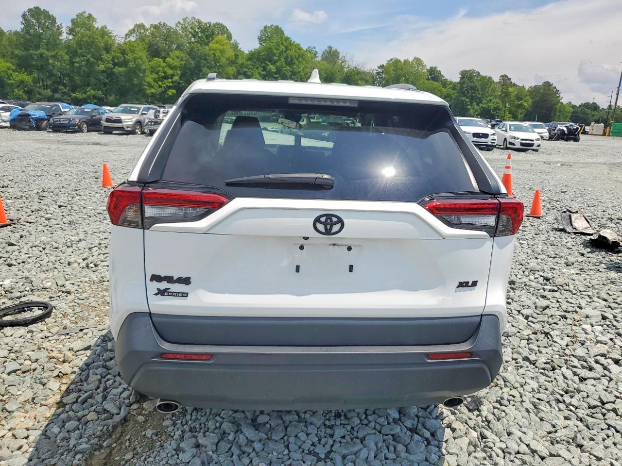 2023 Toyota Rav4 Xle - Фото 6