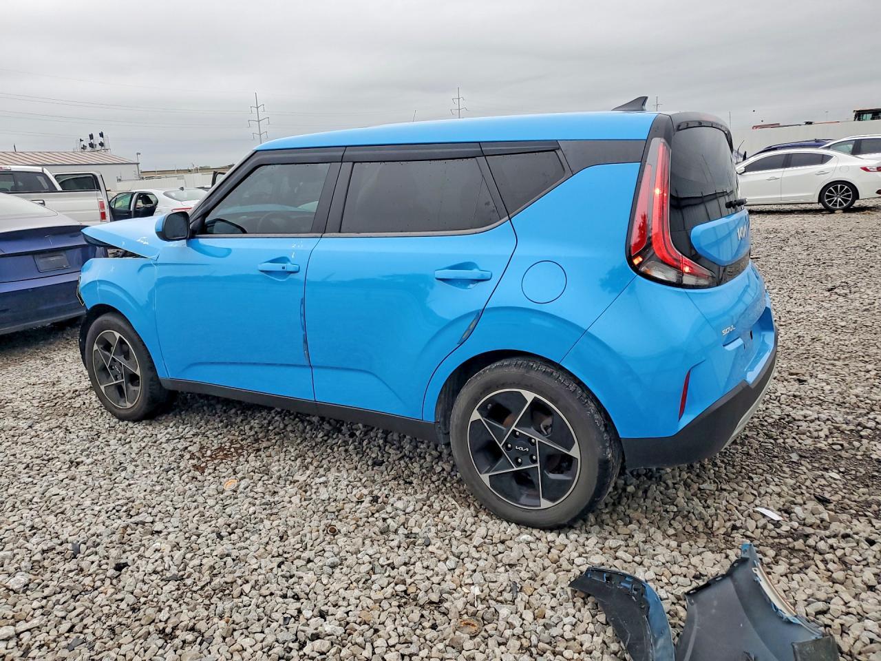 2023 Kia Soul Ex - Image 2
