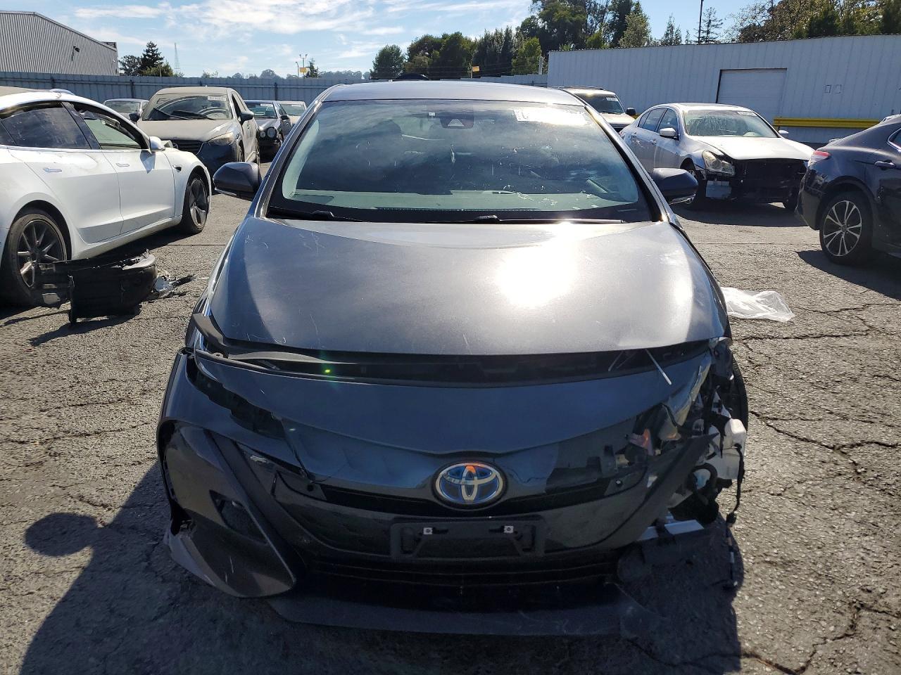 2020 Toyota Prius Prime Xle - Image 5
