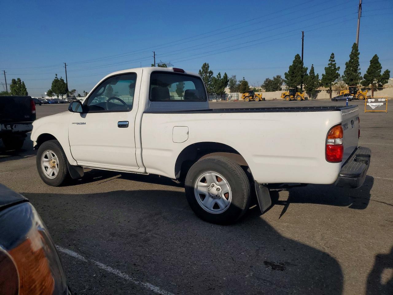 2002 Toyota Tacoma Base - Фото 2