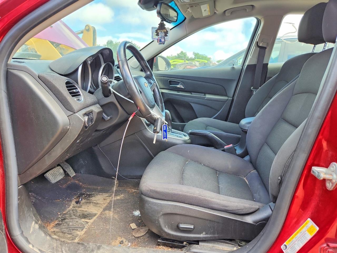 2012 Chevrolet Cruze Lt - Image 7