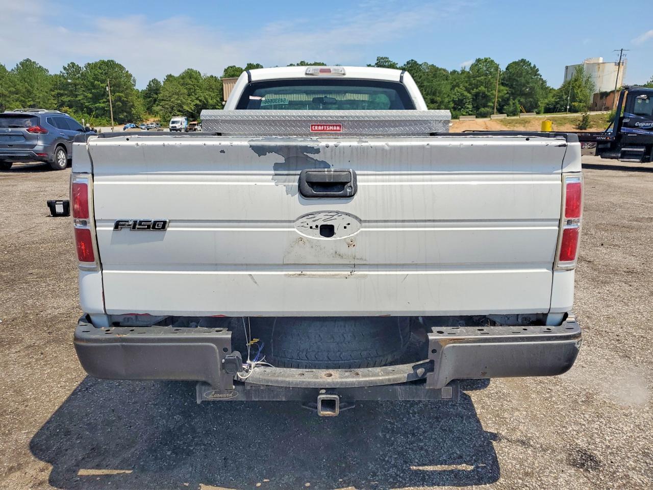 2009 Ford F150 - Image 6