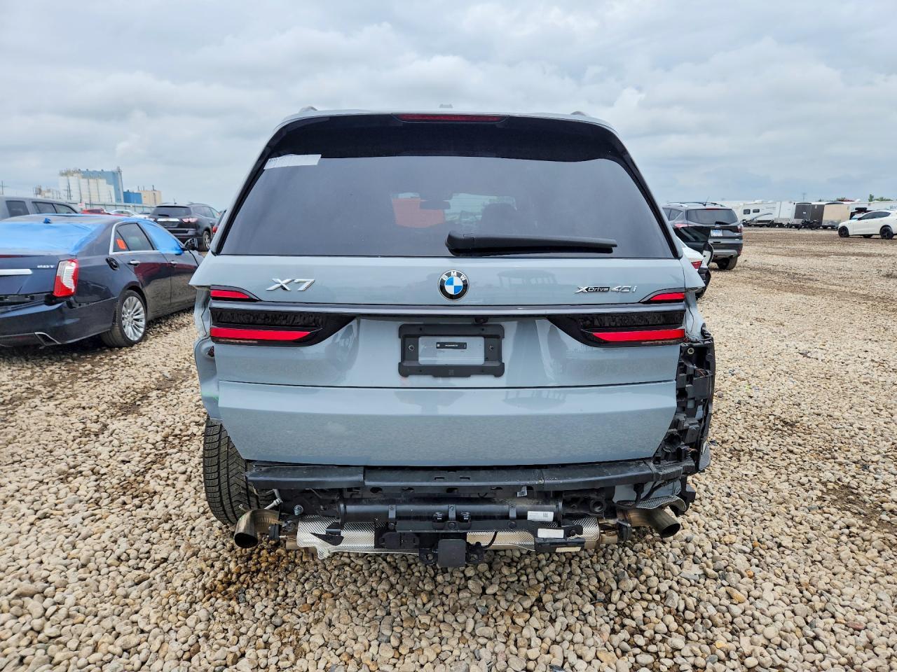 2025 BMW X7 xDrive40I - Фото 6