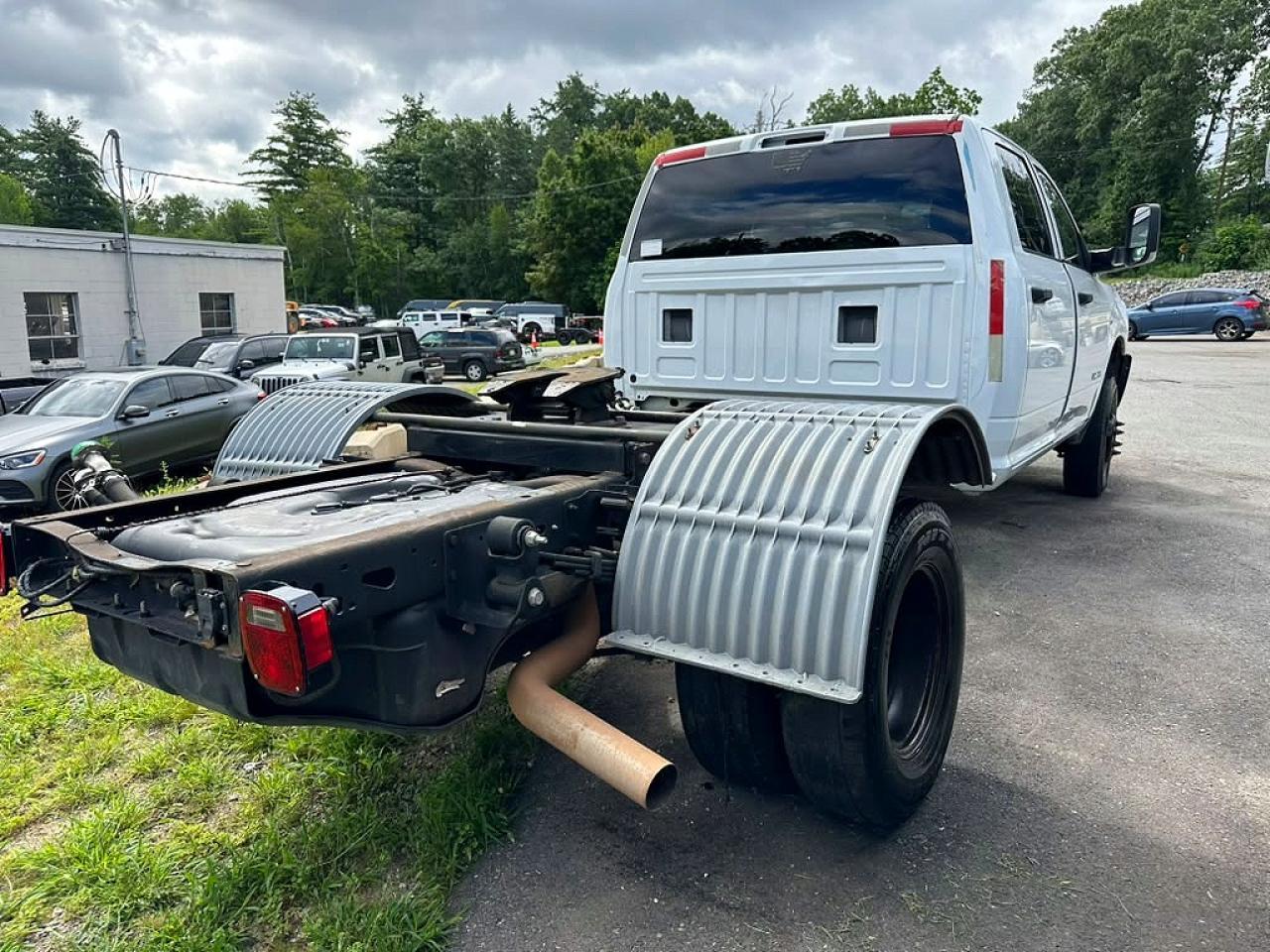 2023 Ram 3500 - Фото 3