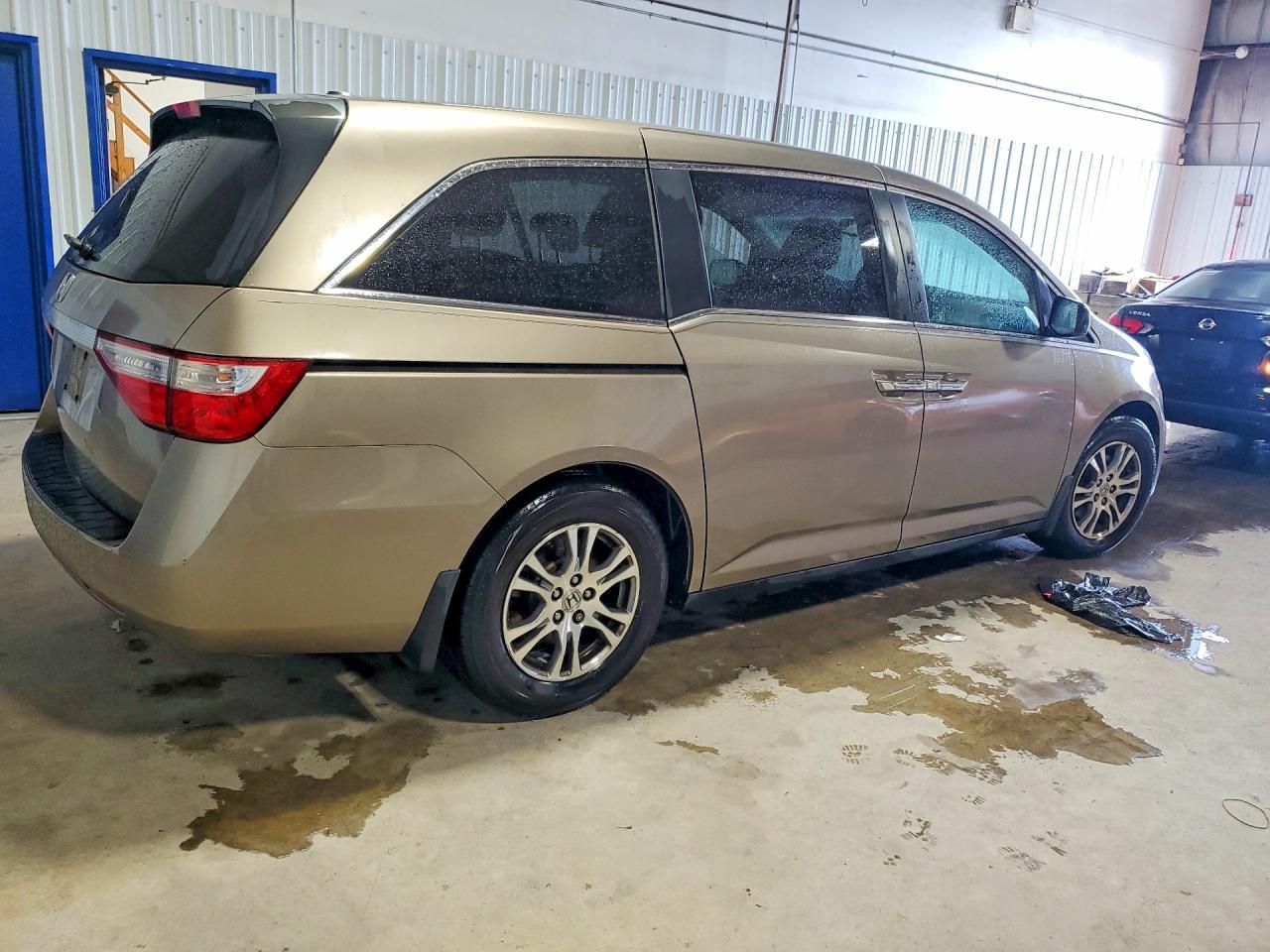 2011 Honda Odyssey Exl - Фото 3