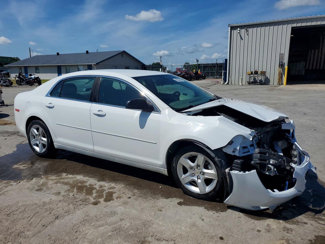 2012 Chevrolet Malibu Ls - Image 4