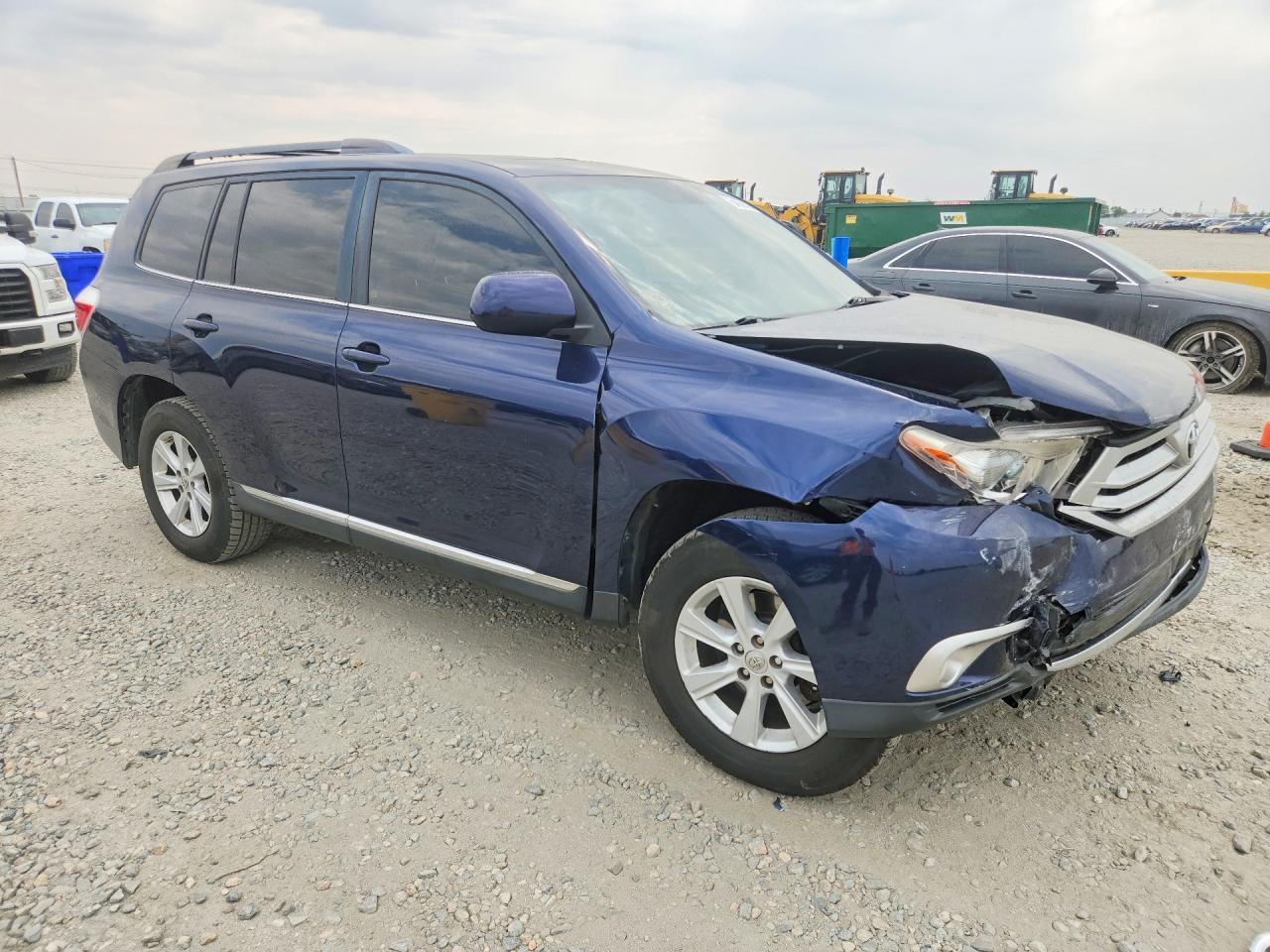 2011 Toyota Highlander Se - Image 4