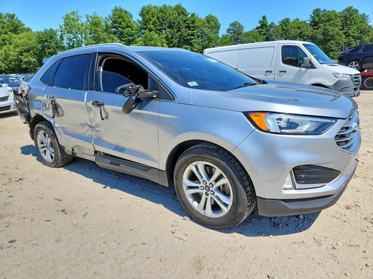 2020 Ford Edge Sel - Фото 4