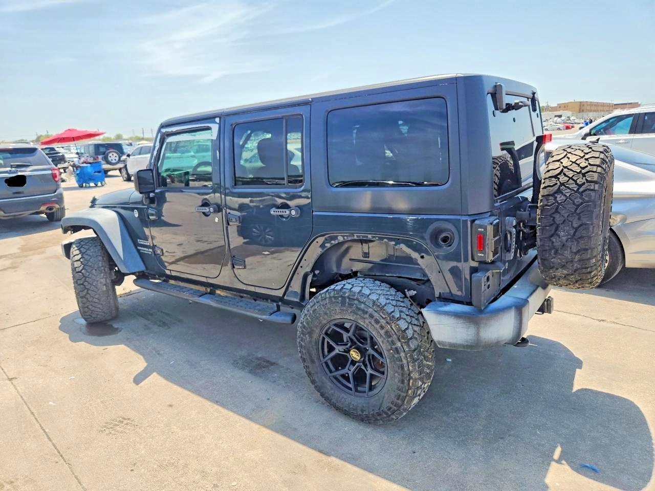 2017 Jeep Wrangler Unlimited Sport - Фото 2
