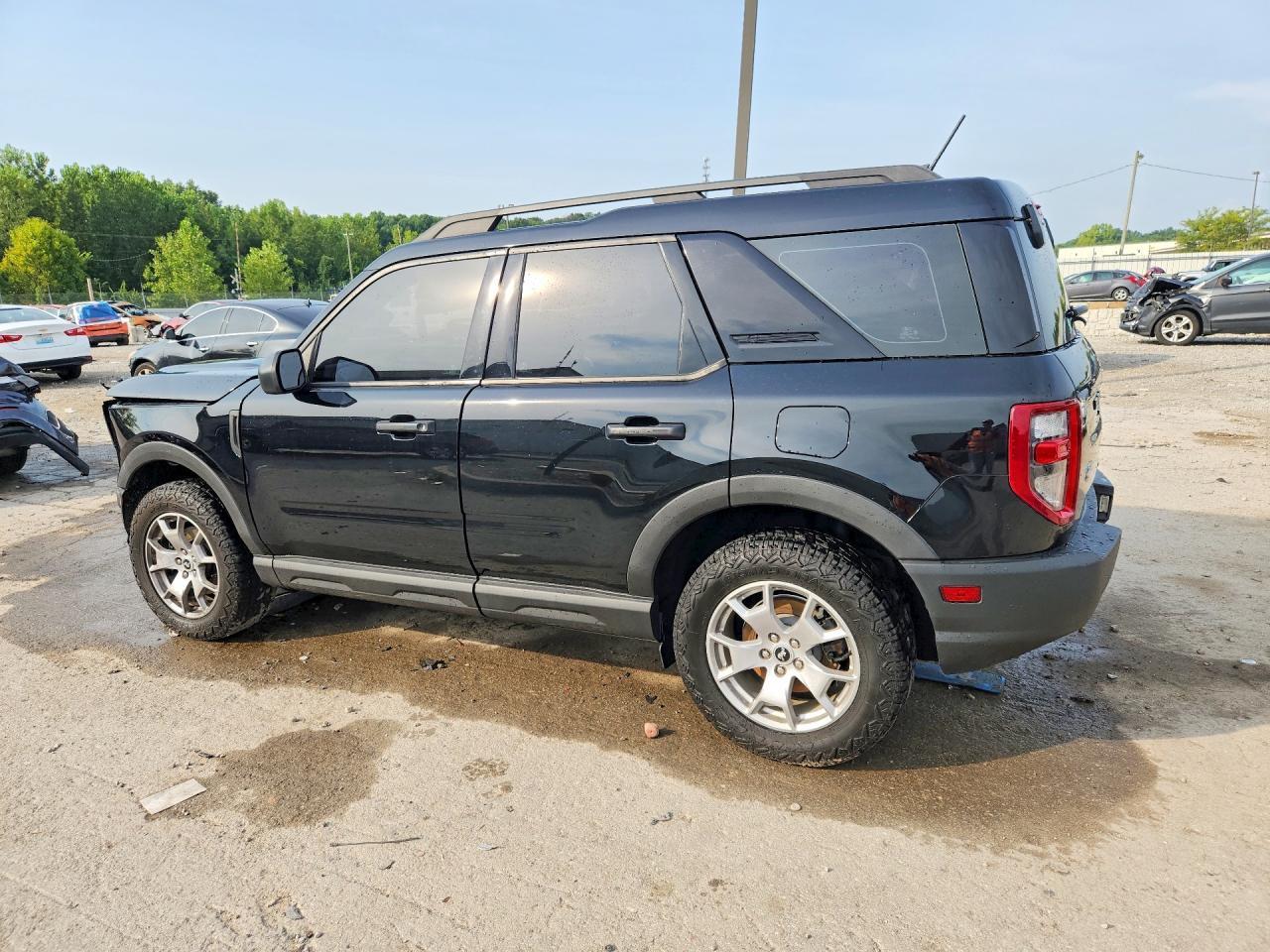 2021 Ford Bronco Sport - Image 2