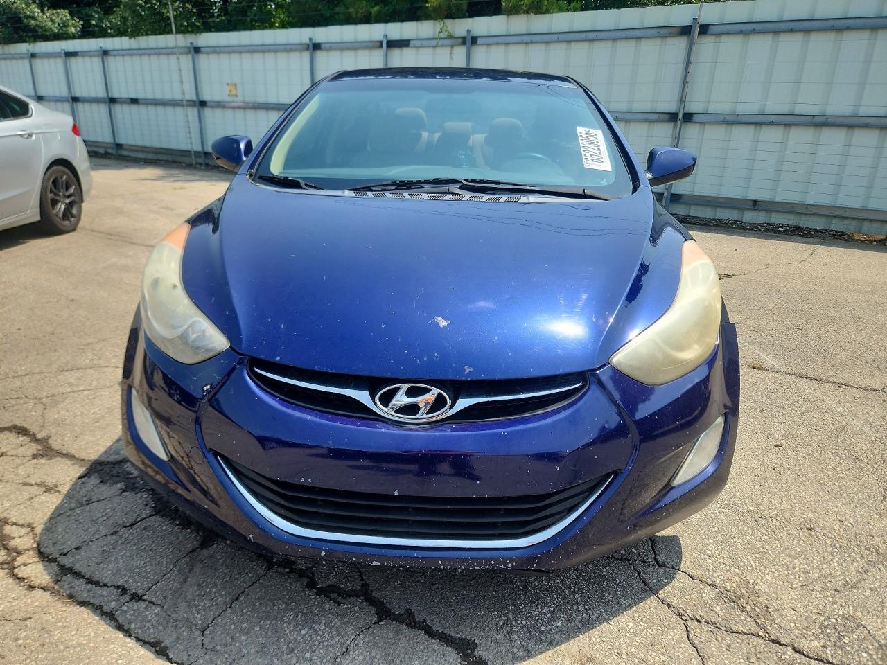 2013 Hyundai Elantra Gls - Image 5