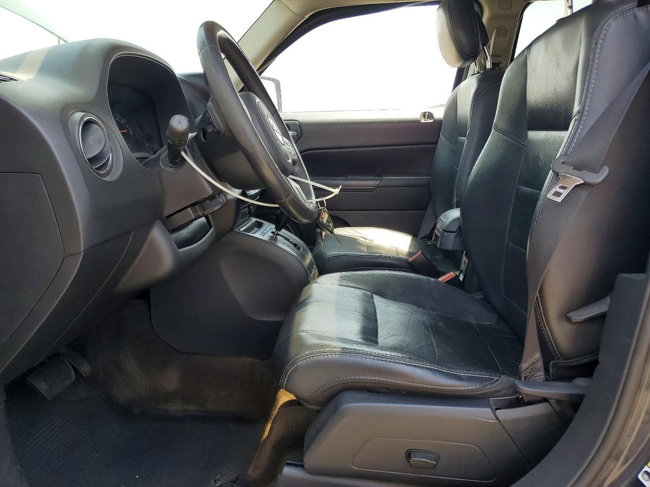 2014 Jeep Patriot Latitude - Фото 7