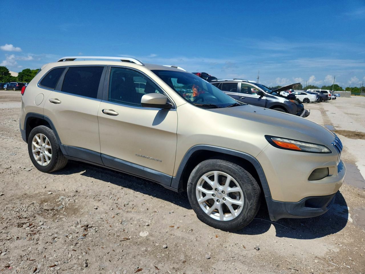 2014 Jeep Uk - Image 4
