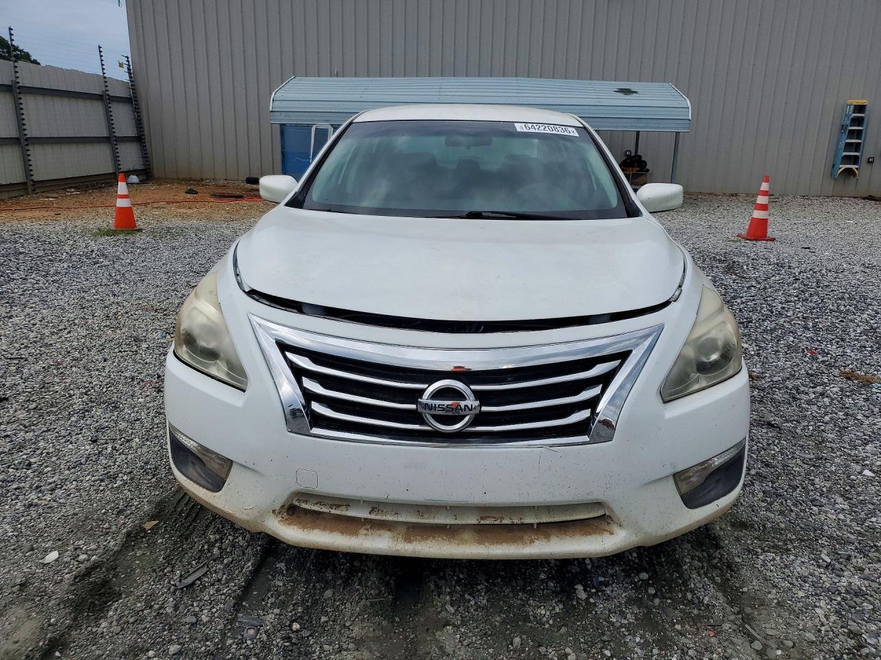 2015 Nissan Altima 2.5 - Фото 5