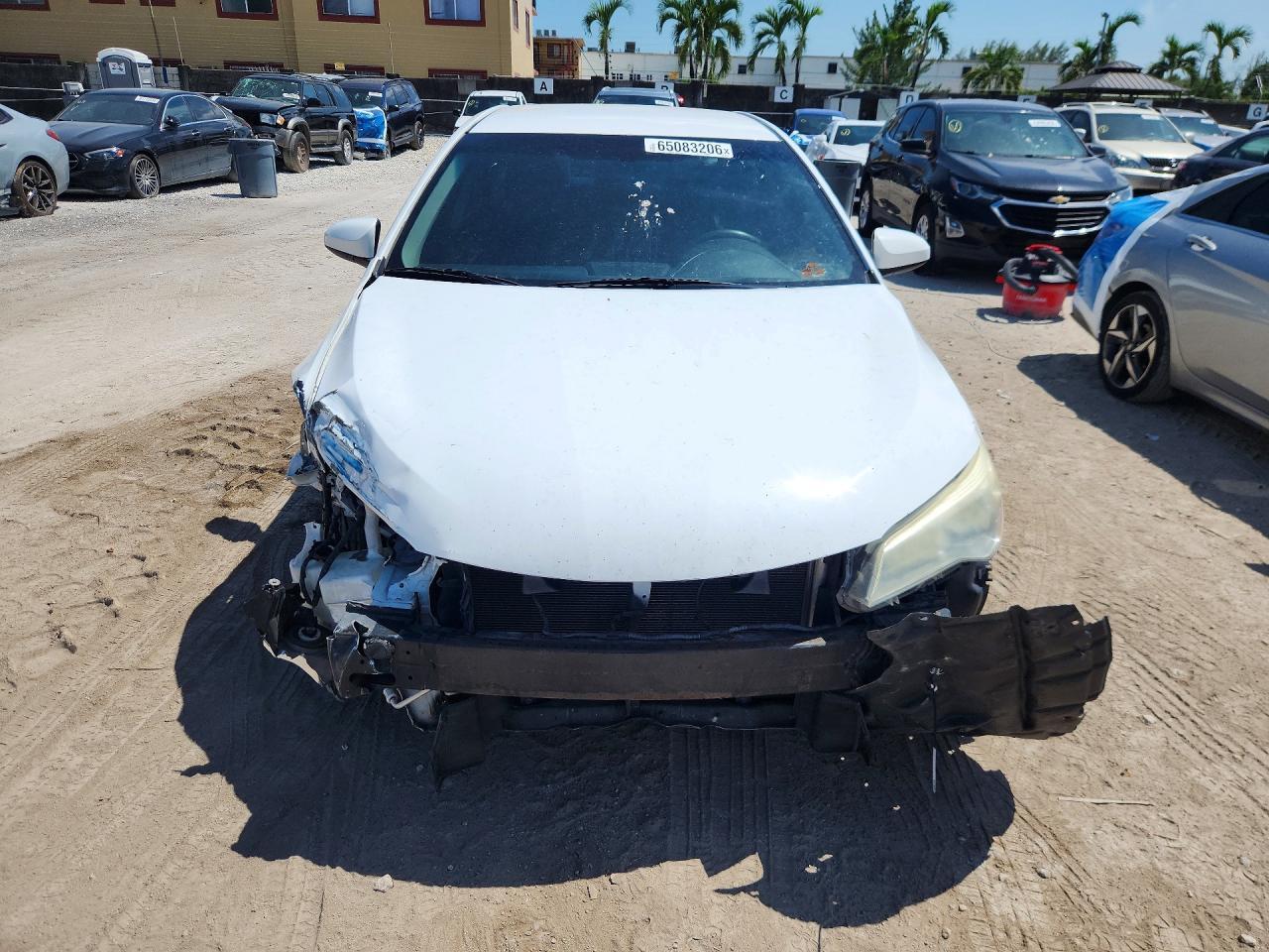 2015 Toyota Camry Le - Image 5