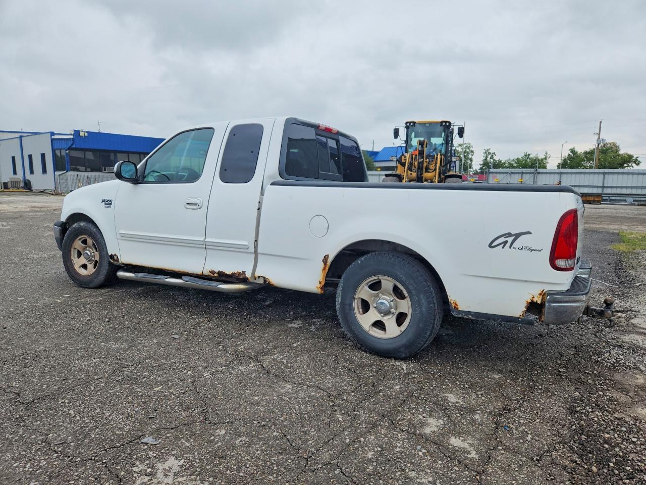 2000 Ford F150 - Image 2