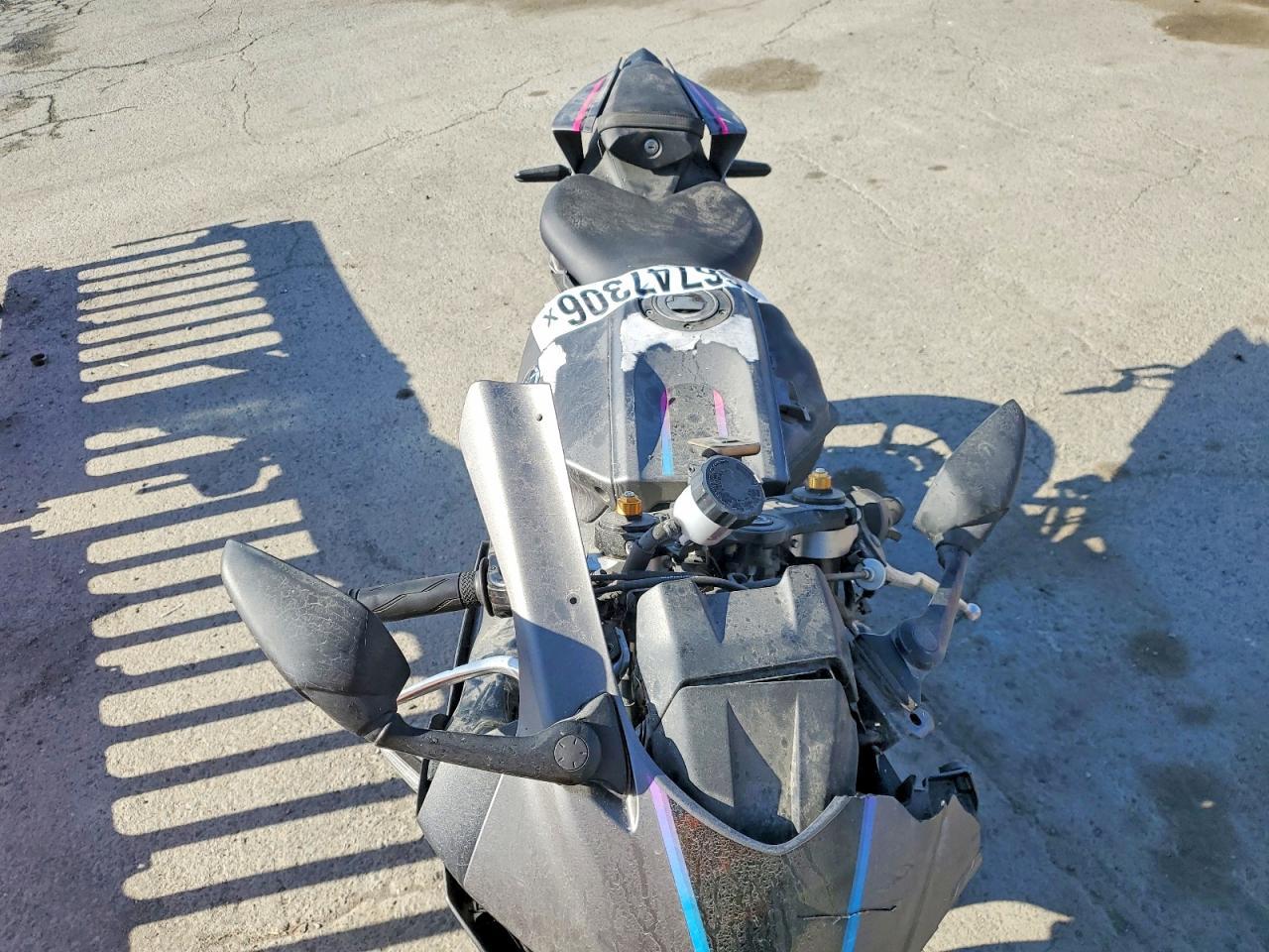 2024 Yamaha Yzfr7 - Image 5