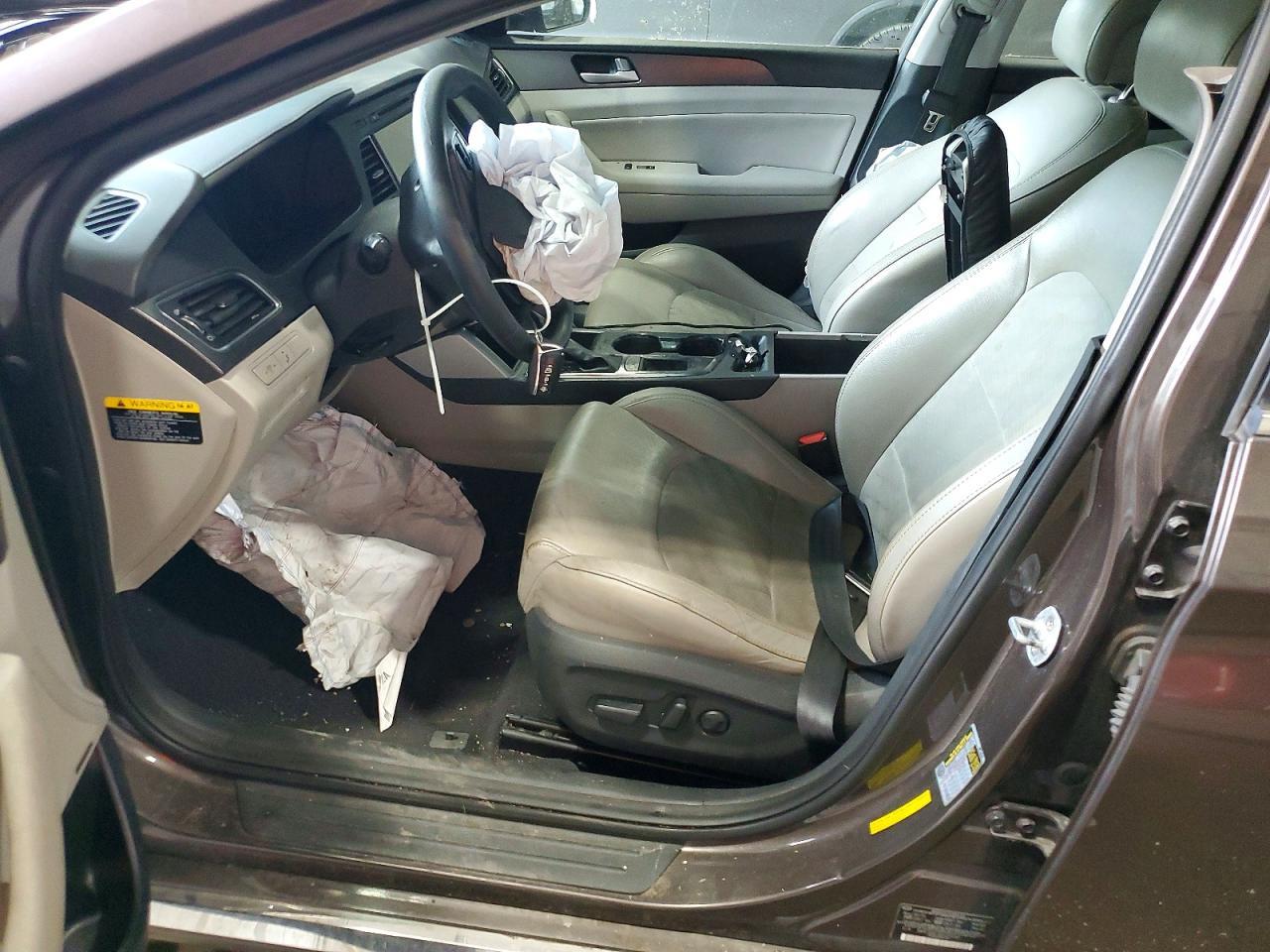 2016 Hyundai Sonata Sport - Image 7