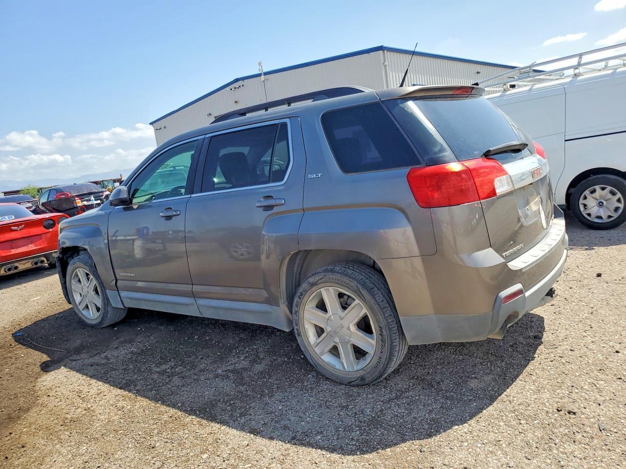 2011 GMC Terrain Slt - Фото 2