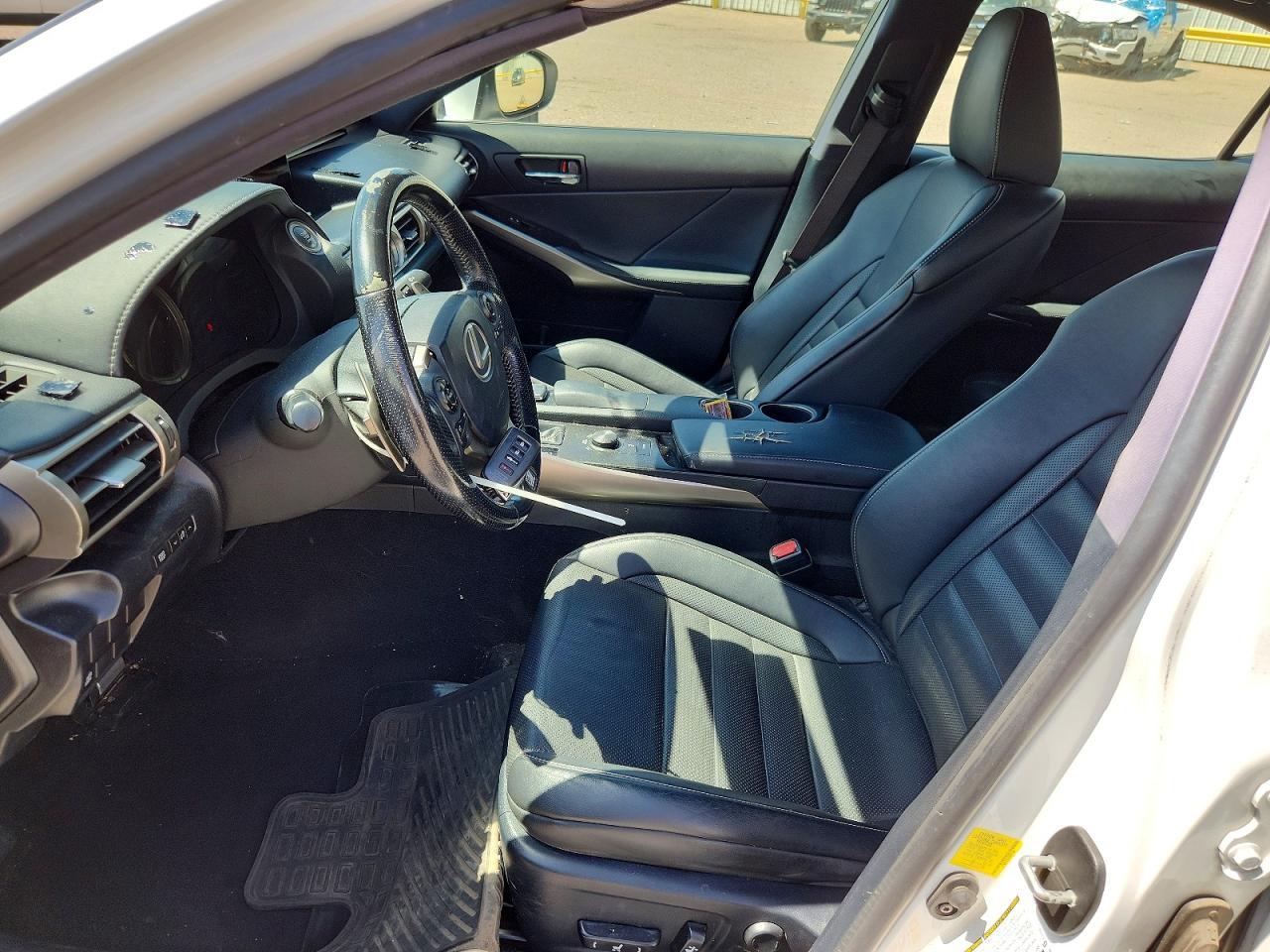 2016 Lexus Is 200T - Фото 7