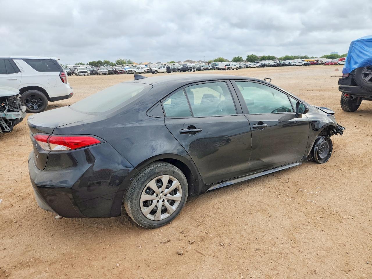 2025 Toyota Corolla Le - Фото 3