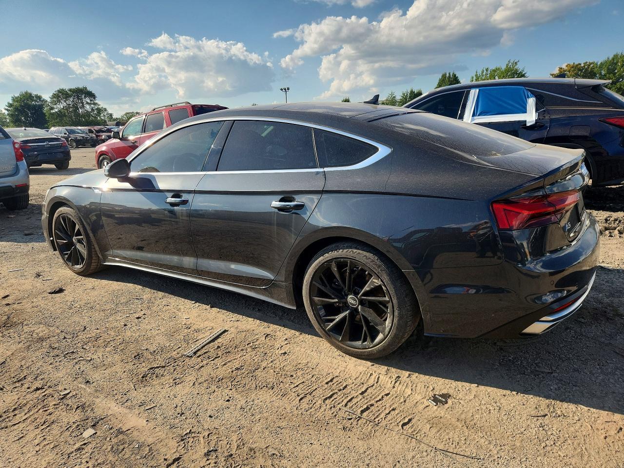 2021 Audi A5 Premium 40 - Фото 2