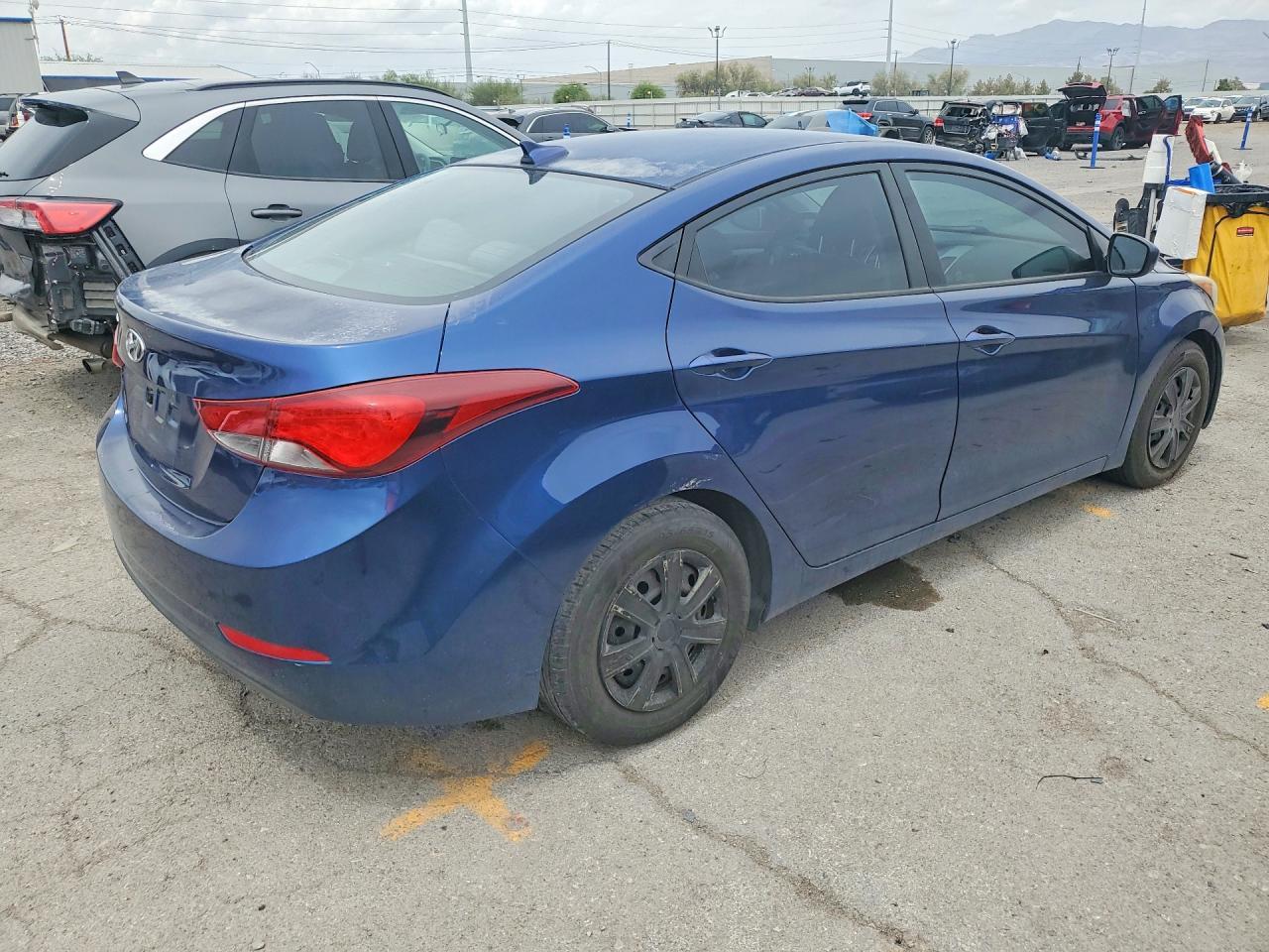 2016 Hyundai Elantra Se - Фото 3