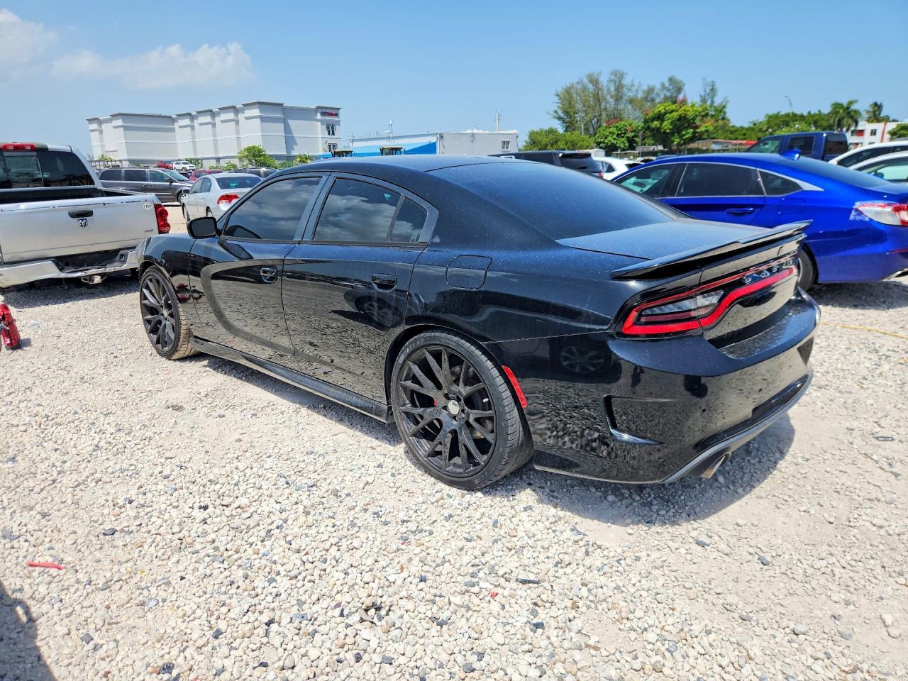 2016 Dodge Charger Srt 392 - Фото 2