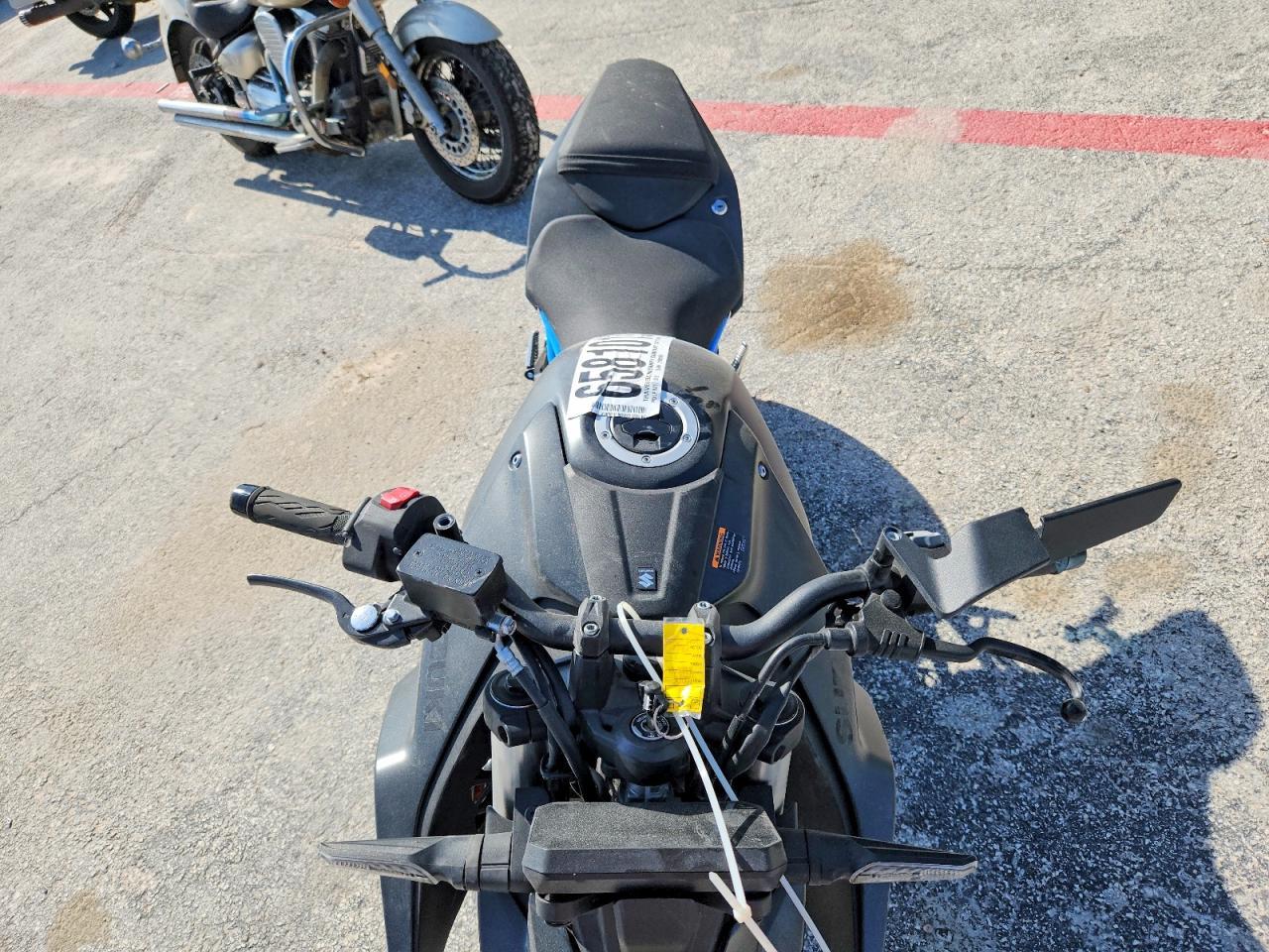 2024 Suzuki Gsx800 R - Фото 5