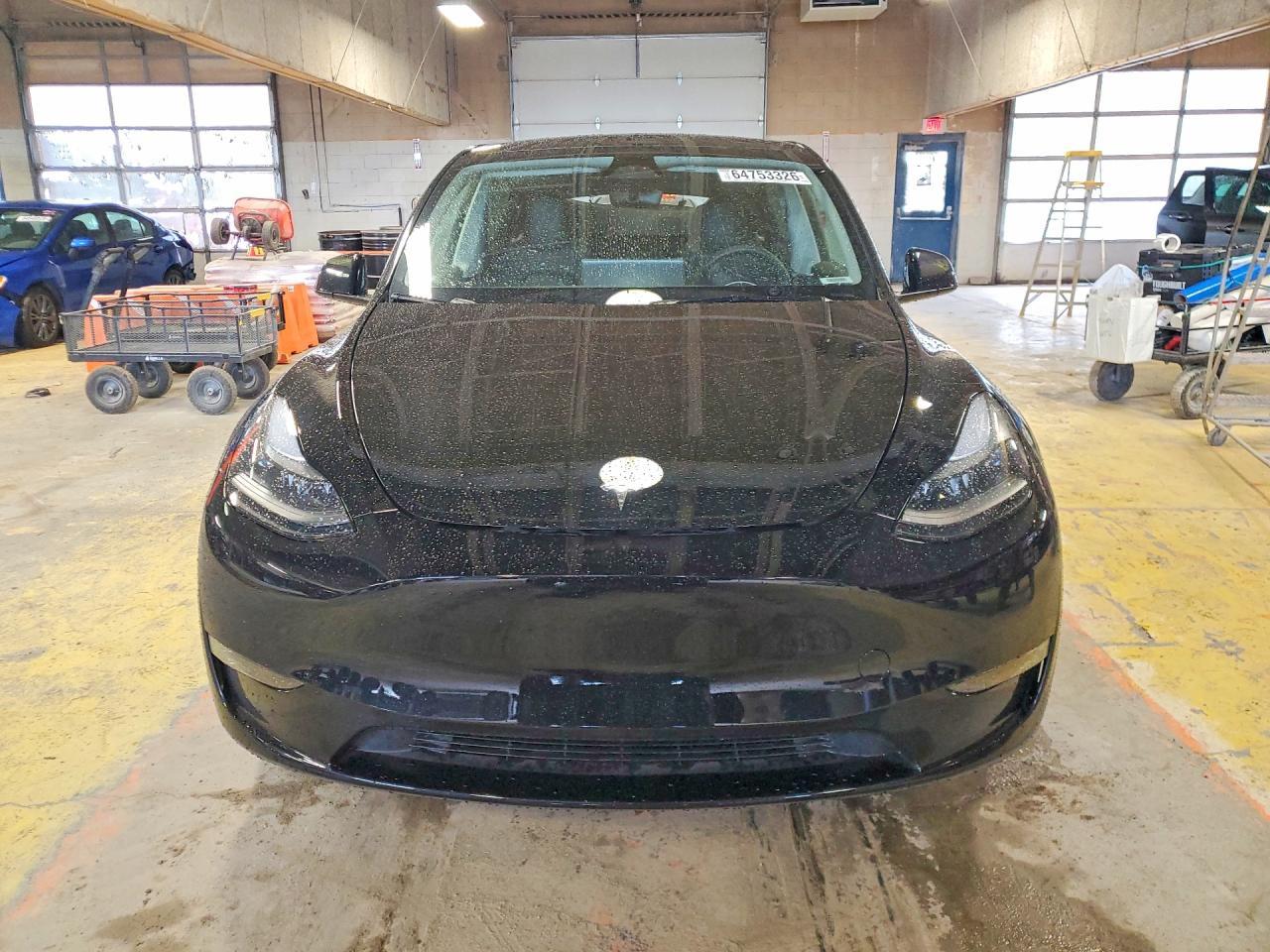 2023 Tesla Model Y - Фото 5