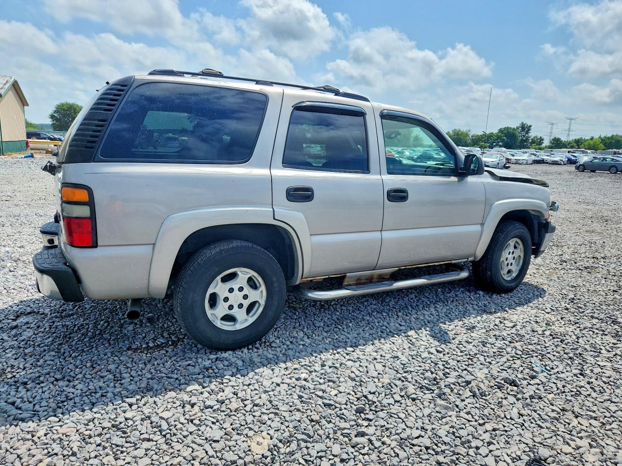2006 Chevrolet Tahoe C1500 - Image 3