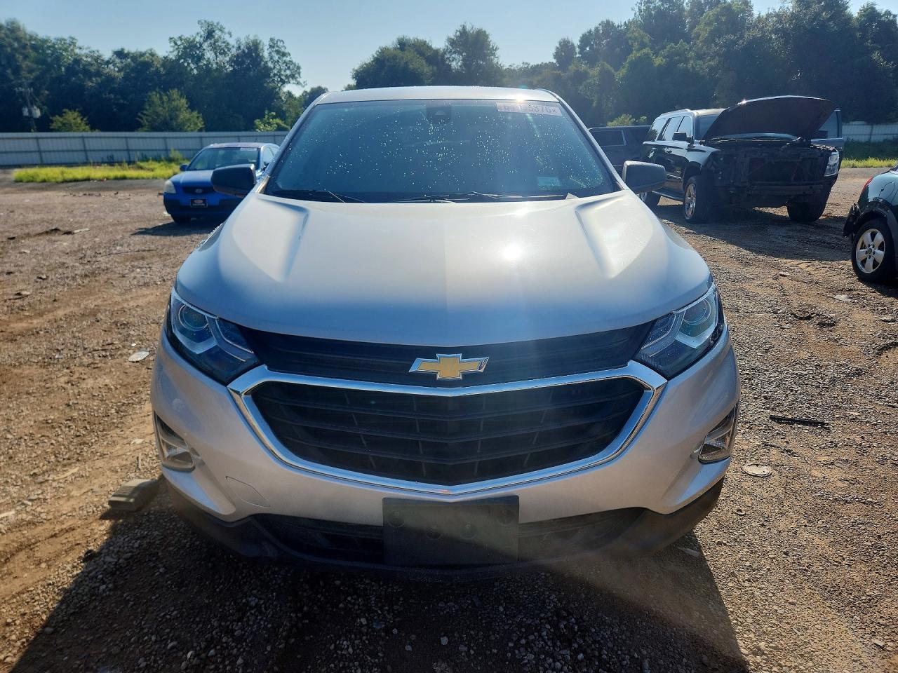 2020 Chevrolet Equinox Ls - Image 5