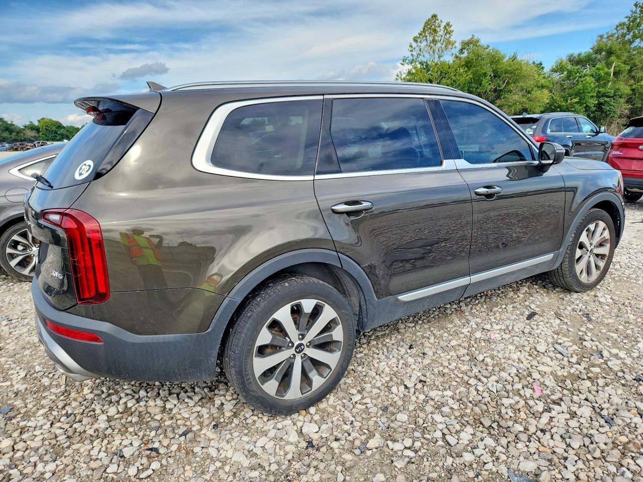 2021 Kia Telluride S - Фото 3