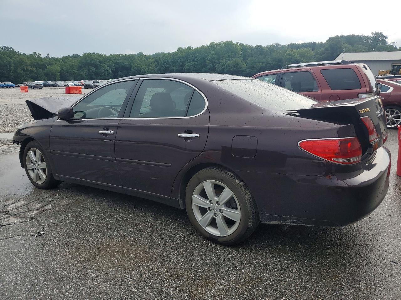 2005 Lexus Es 330 - Image 2