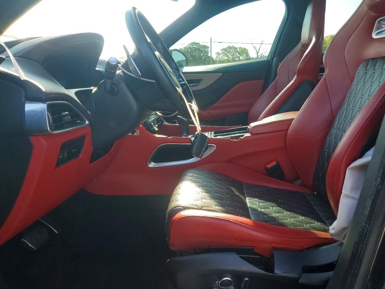2020 Jaguar F-Pace Svr - Image 7