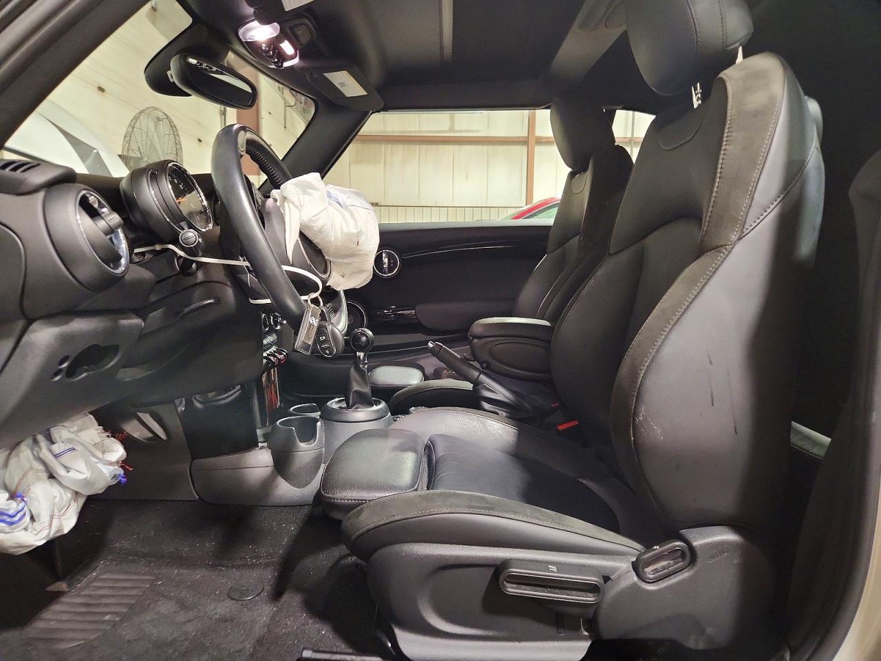 2019 Mini Cooper - Image 7